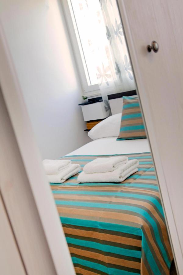 ספליט Modern 2-Bed Apt, Late Check In Available מראה חיצוני תמונה