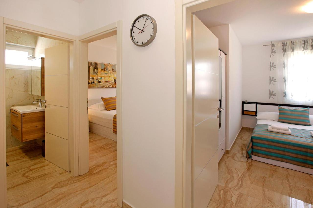 ספליט Modern 2-Bed Apt, Late Check In Available מראה חיצוני תמונה